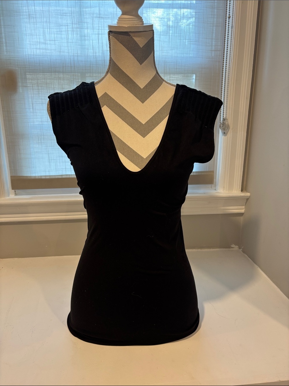 BCBGMaxAzria Black V-Neck Tank